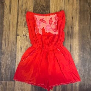 ANGIE / Red Romper 😋